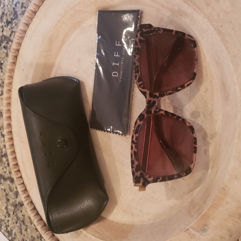 DIFF Sunglasses